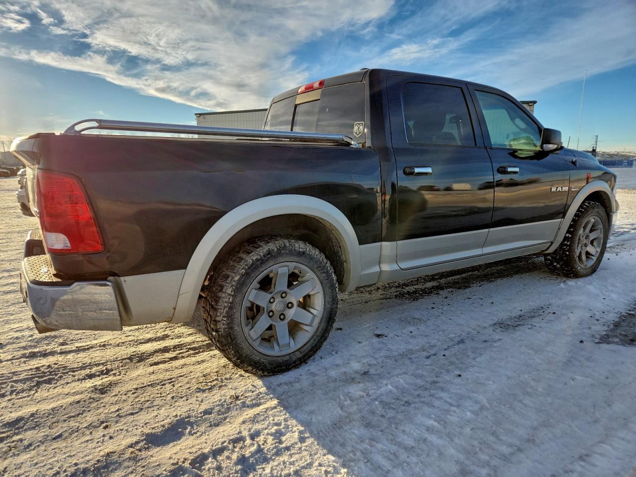2010 DODGE RAM 1500 photo 3
