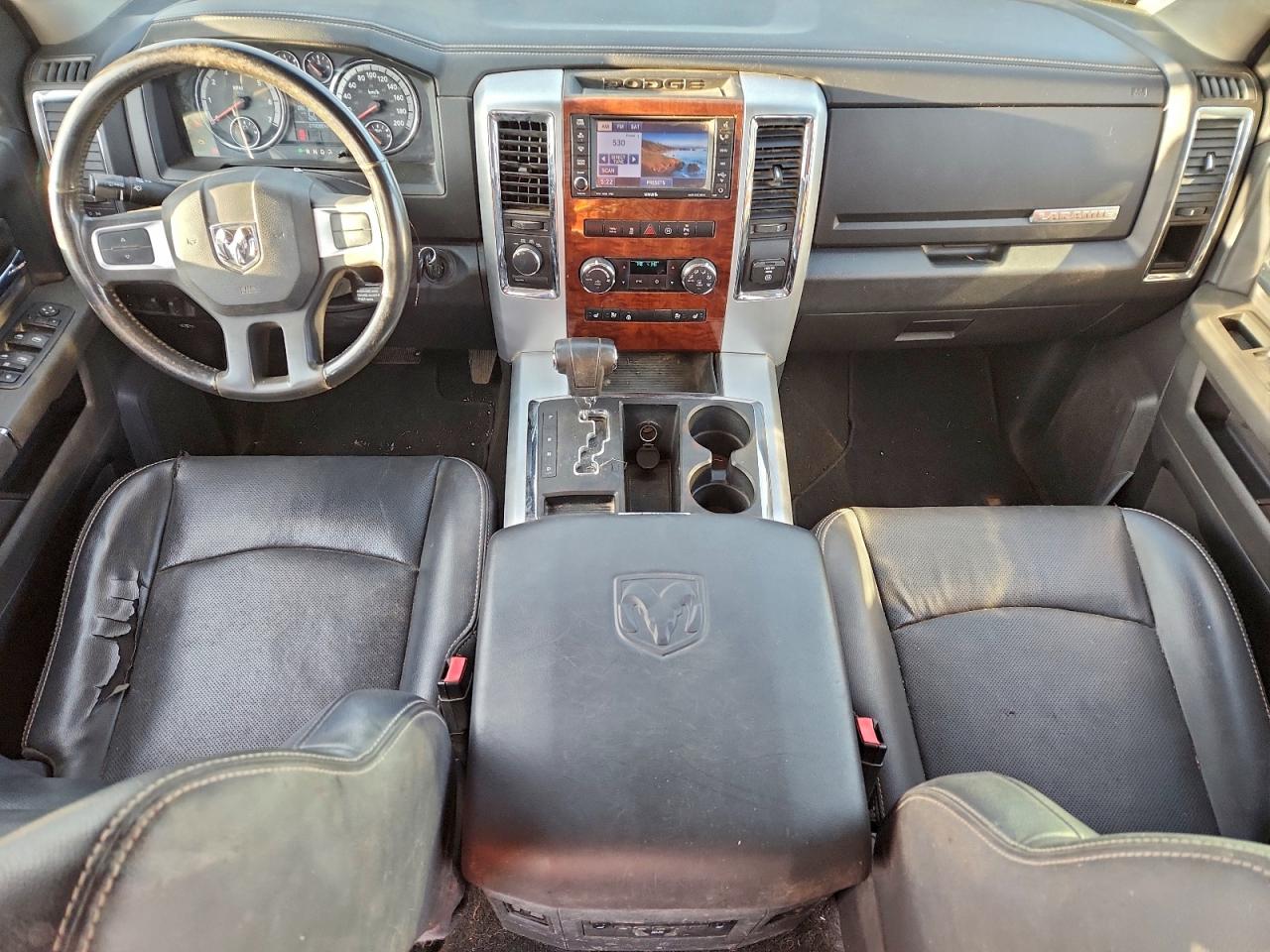 2010 DODGE RAM 1500 photo 8
