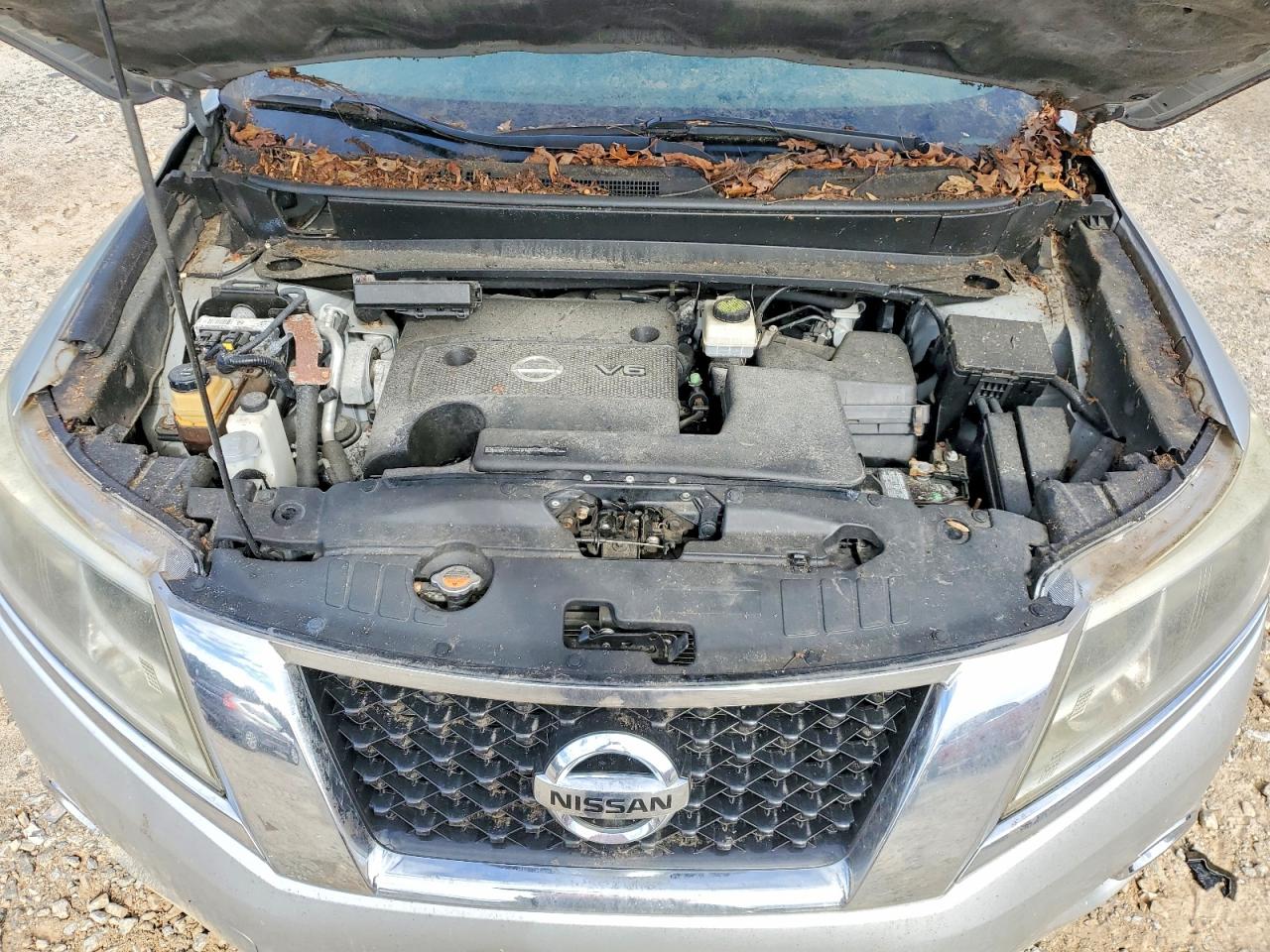 2013 NISSAN PATHFINDER S photo 12