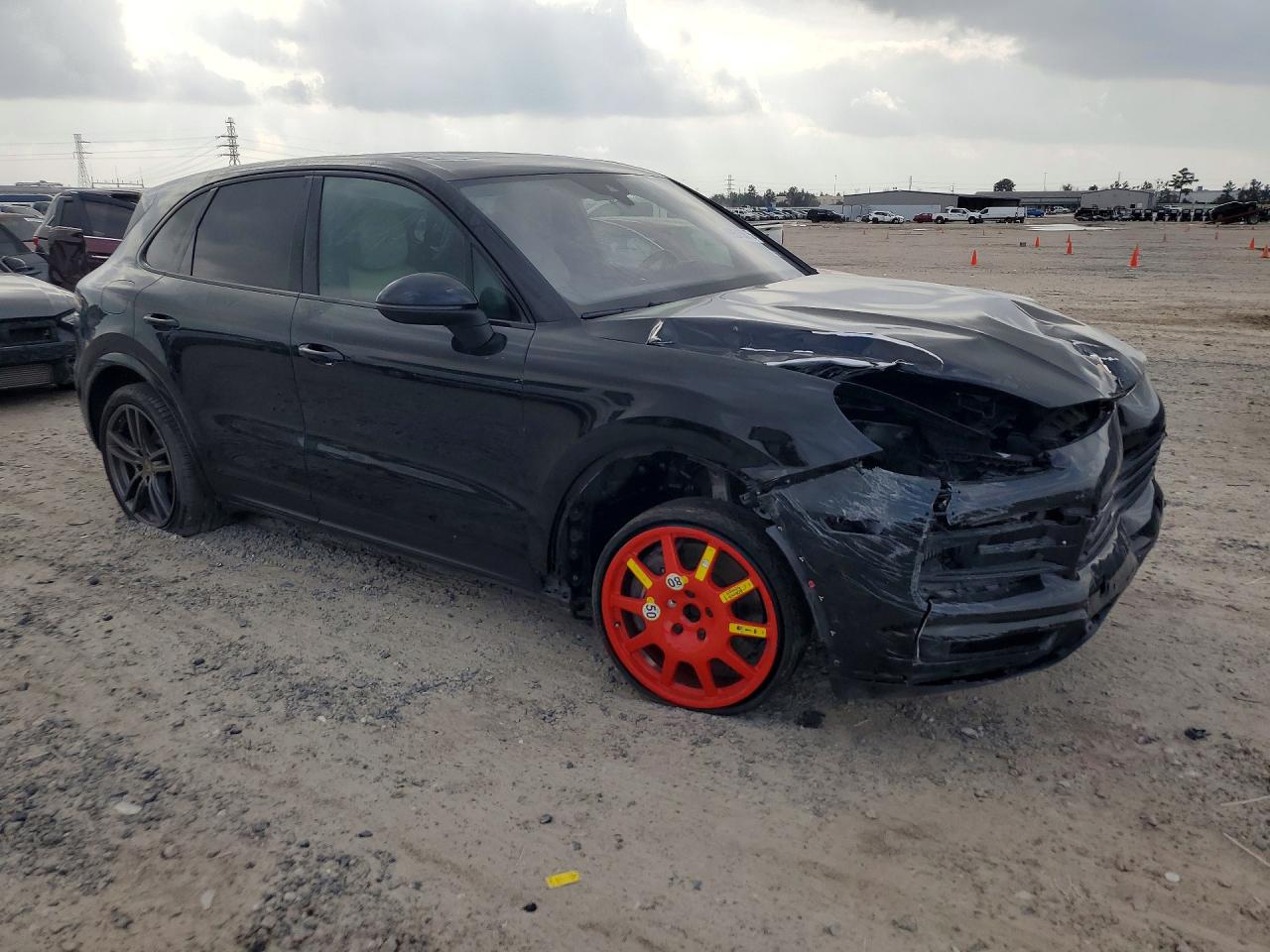 2022 PORSCHE CAYENNE photo 7