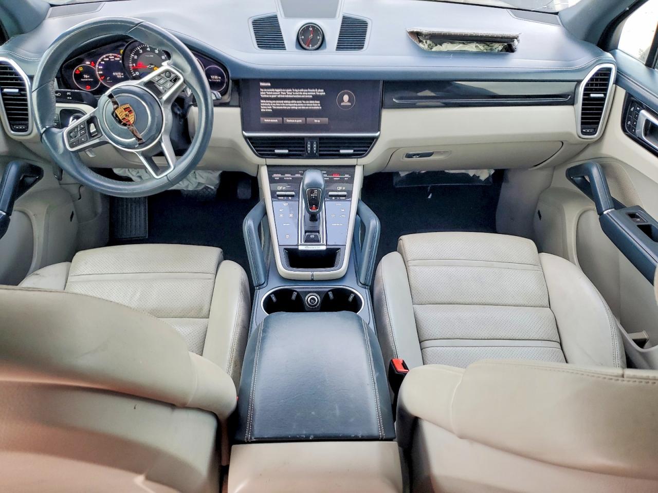 2022 PORSCHE CAYENNE photo 15
