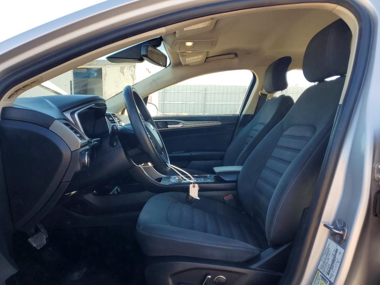 2019 FORD FUSION SE photo 13