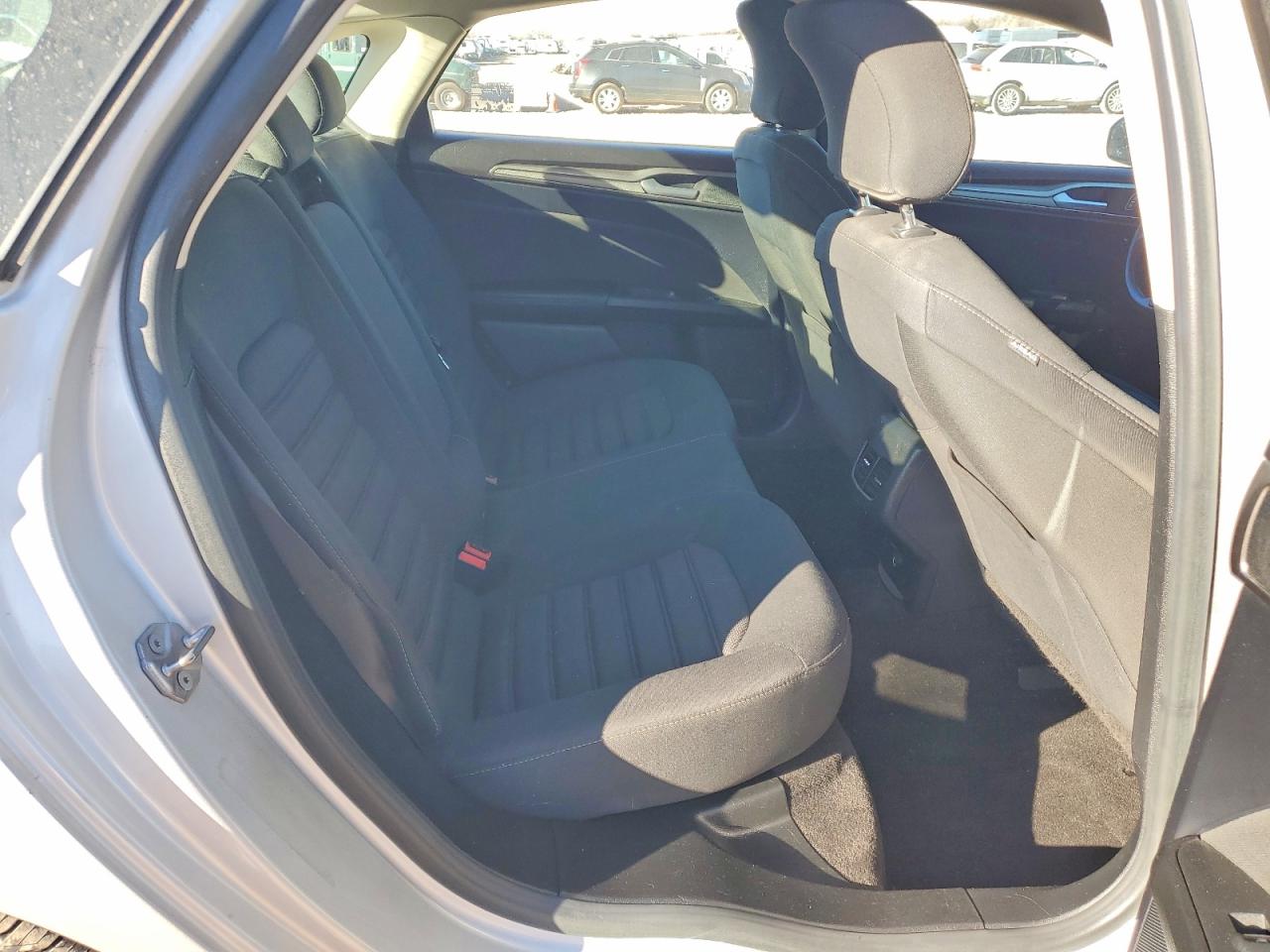 2019 FORD FUSION SE photo 19