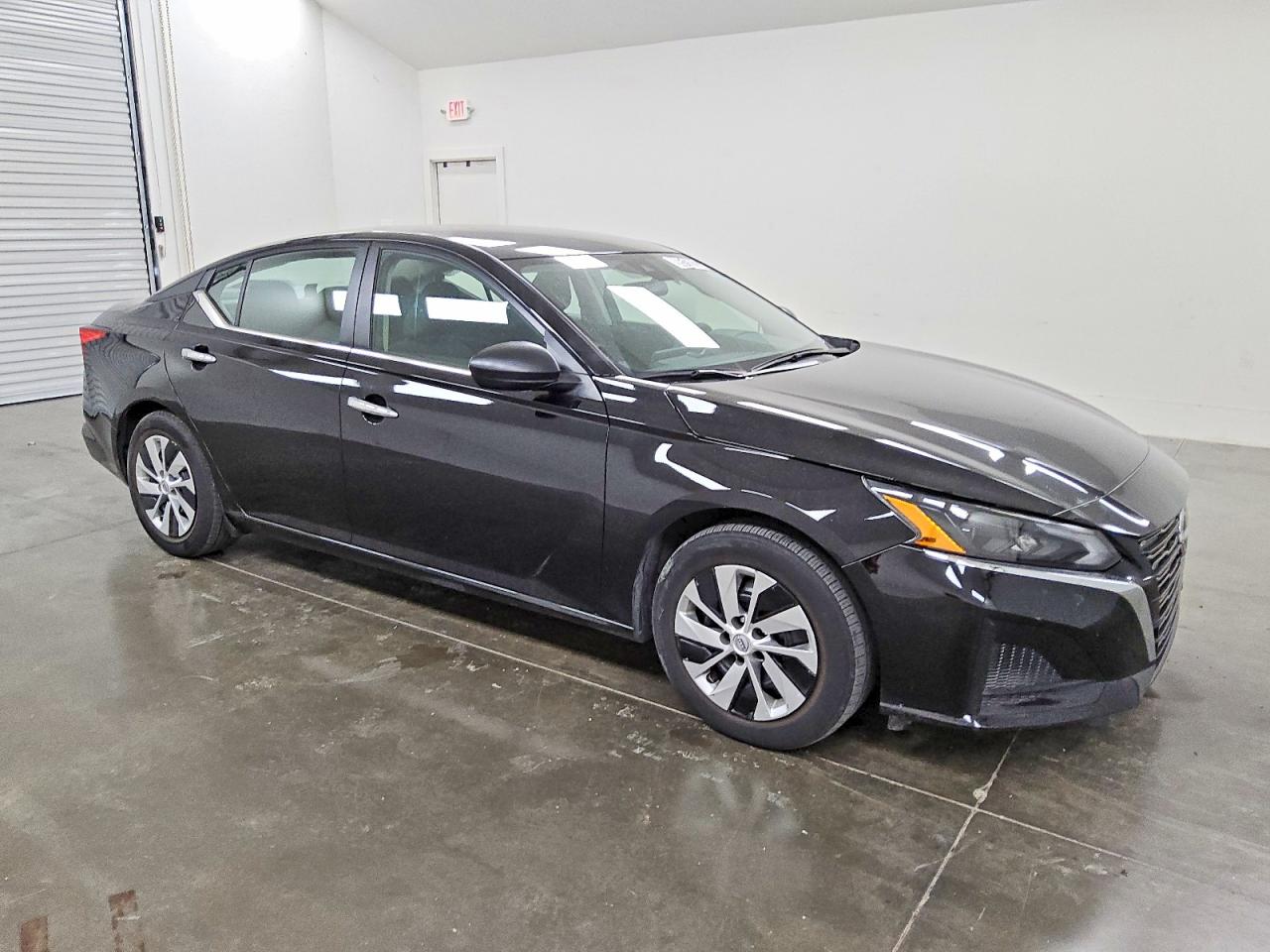 2024 NISSAN ALTIMA S photo 4