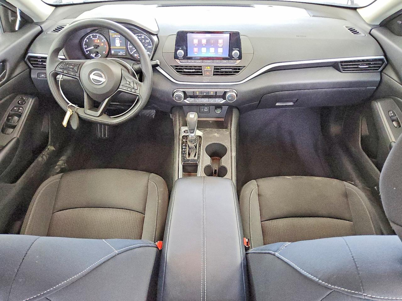 2024 NISSAN ALTIMA S photo 8