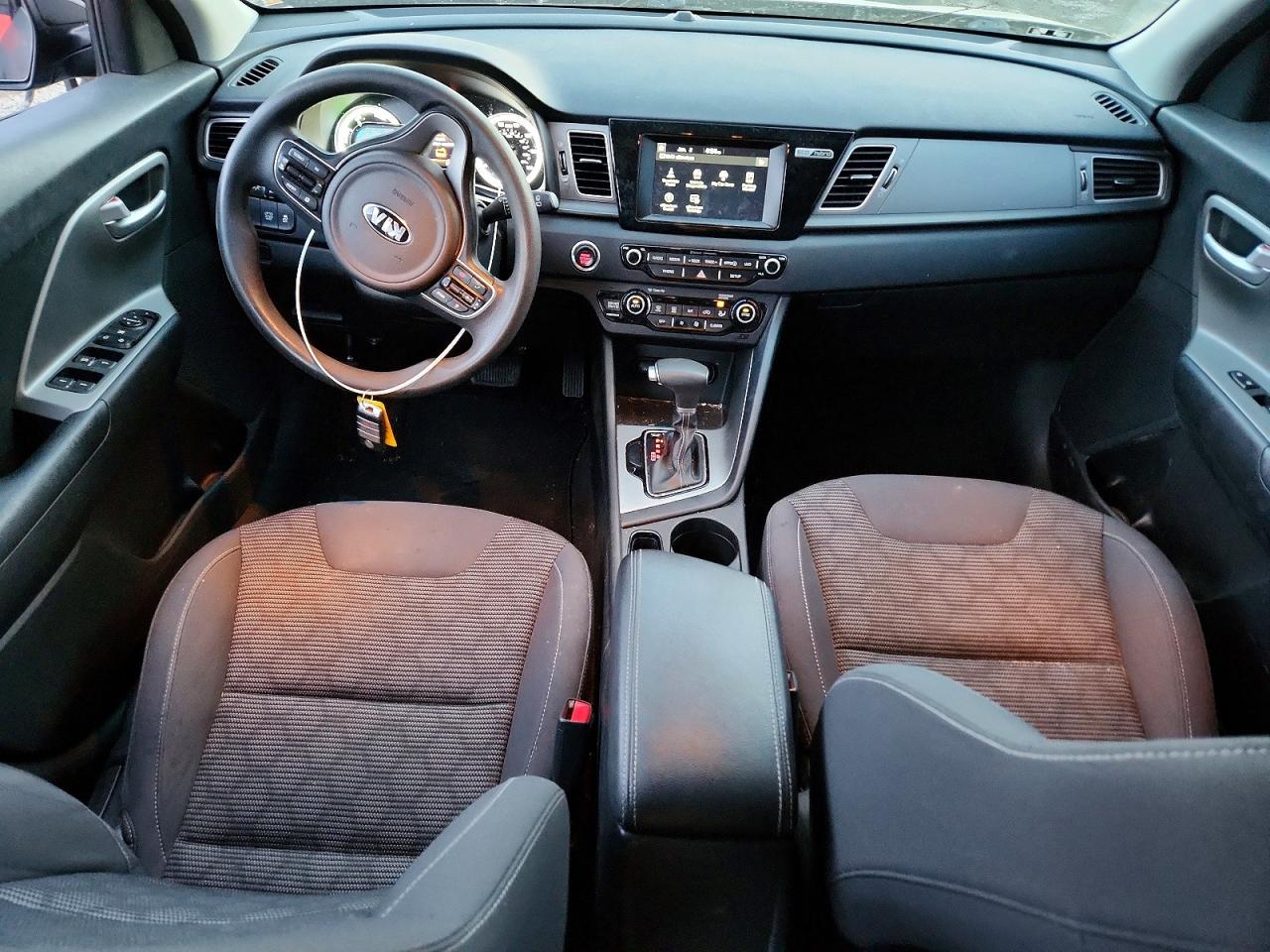 2018 KIA NIRO FE photo 8