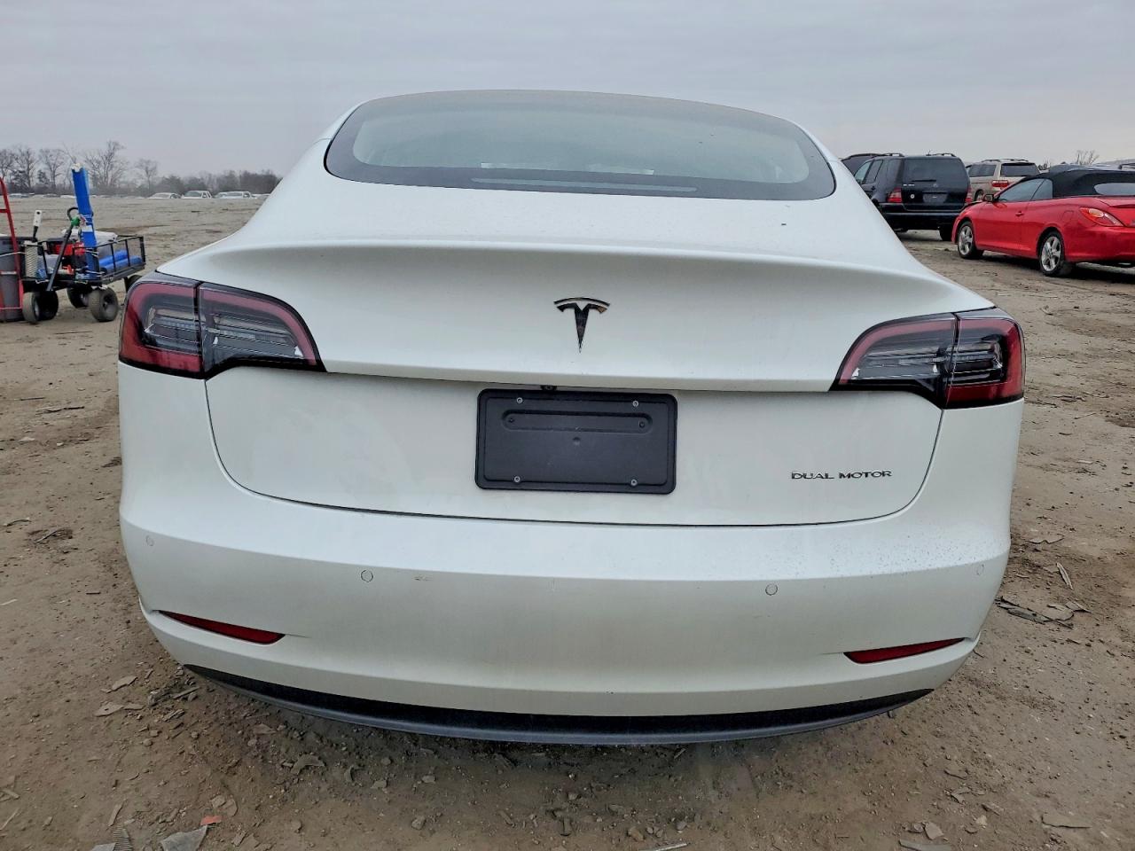 2022 TESLA MODEL 3 photo 6