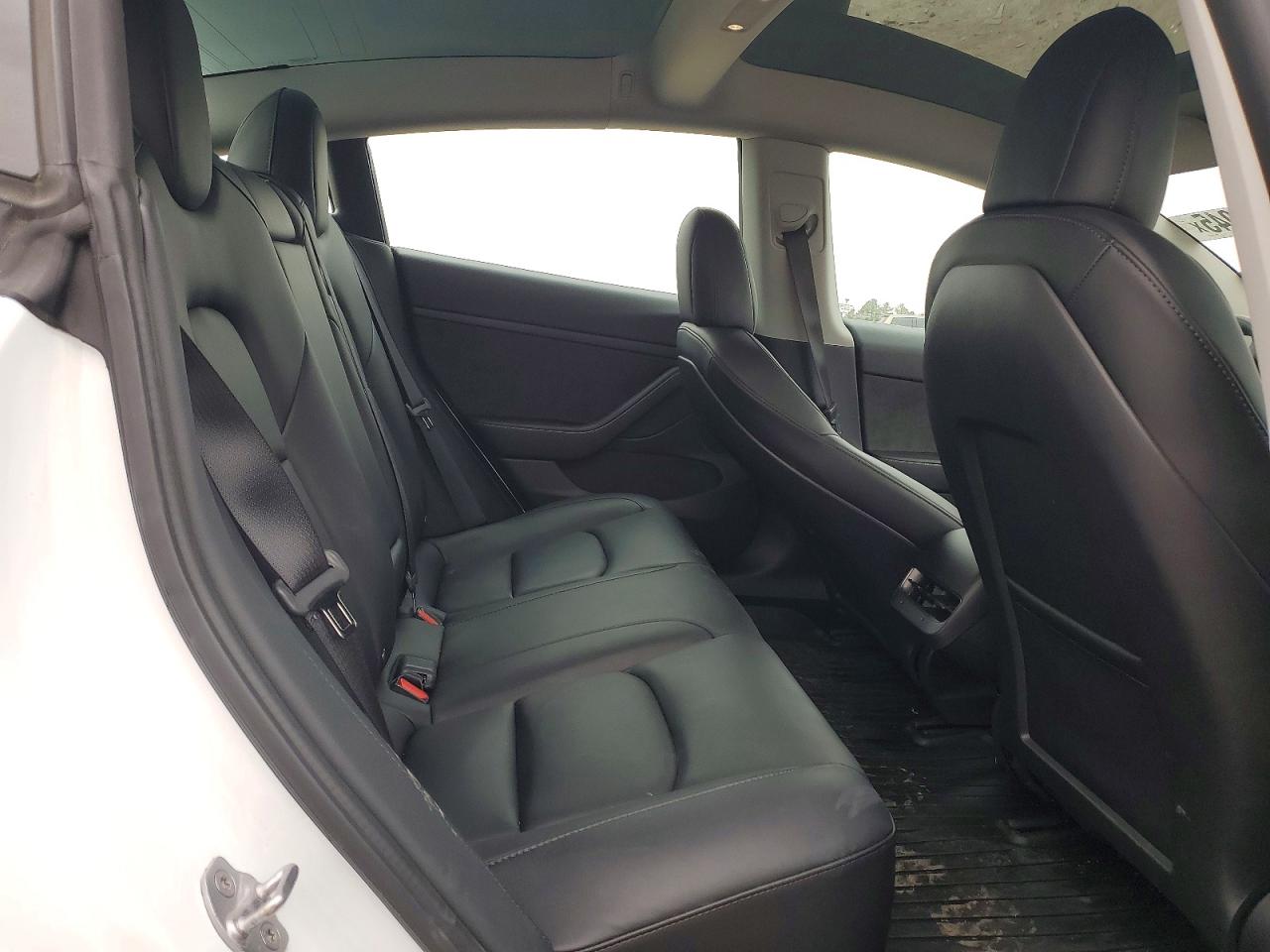 2022 TESLA MODEL 3 photo 10