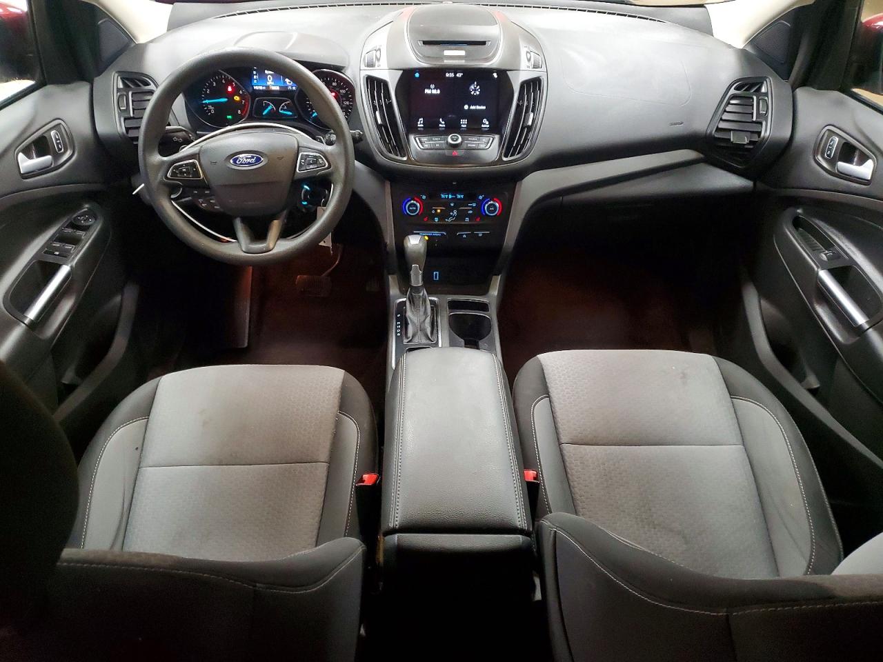 2017 FORD ESCAPE SE photo 8