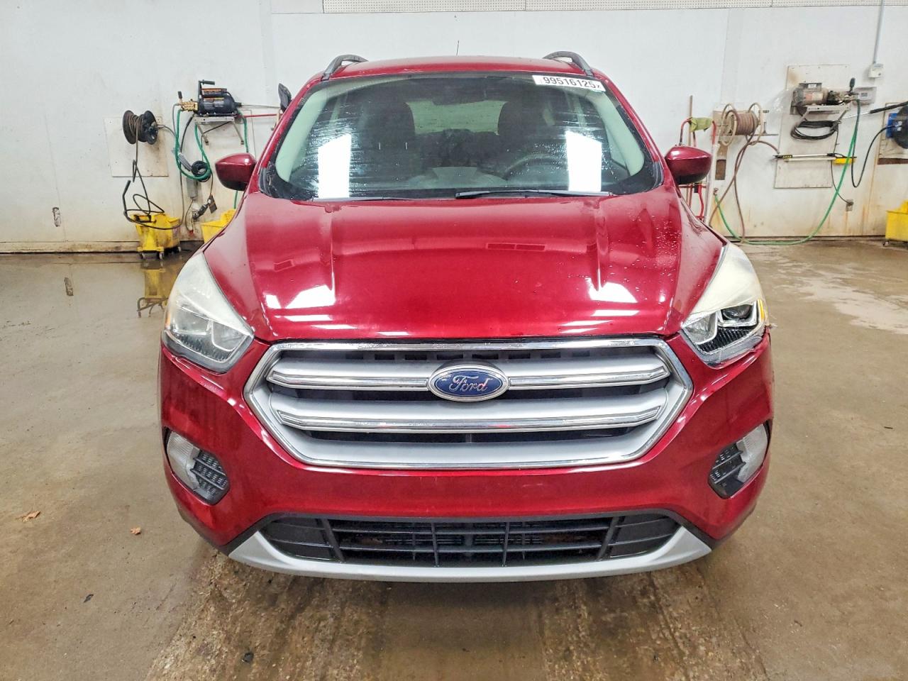 2017 FORD ESCAPE SE photo 5