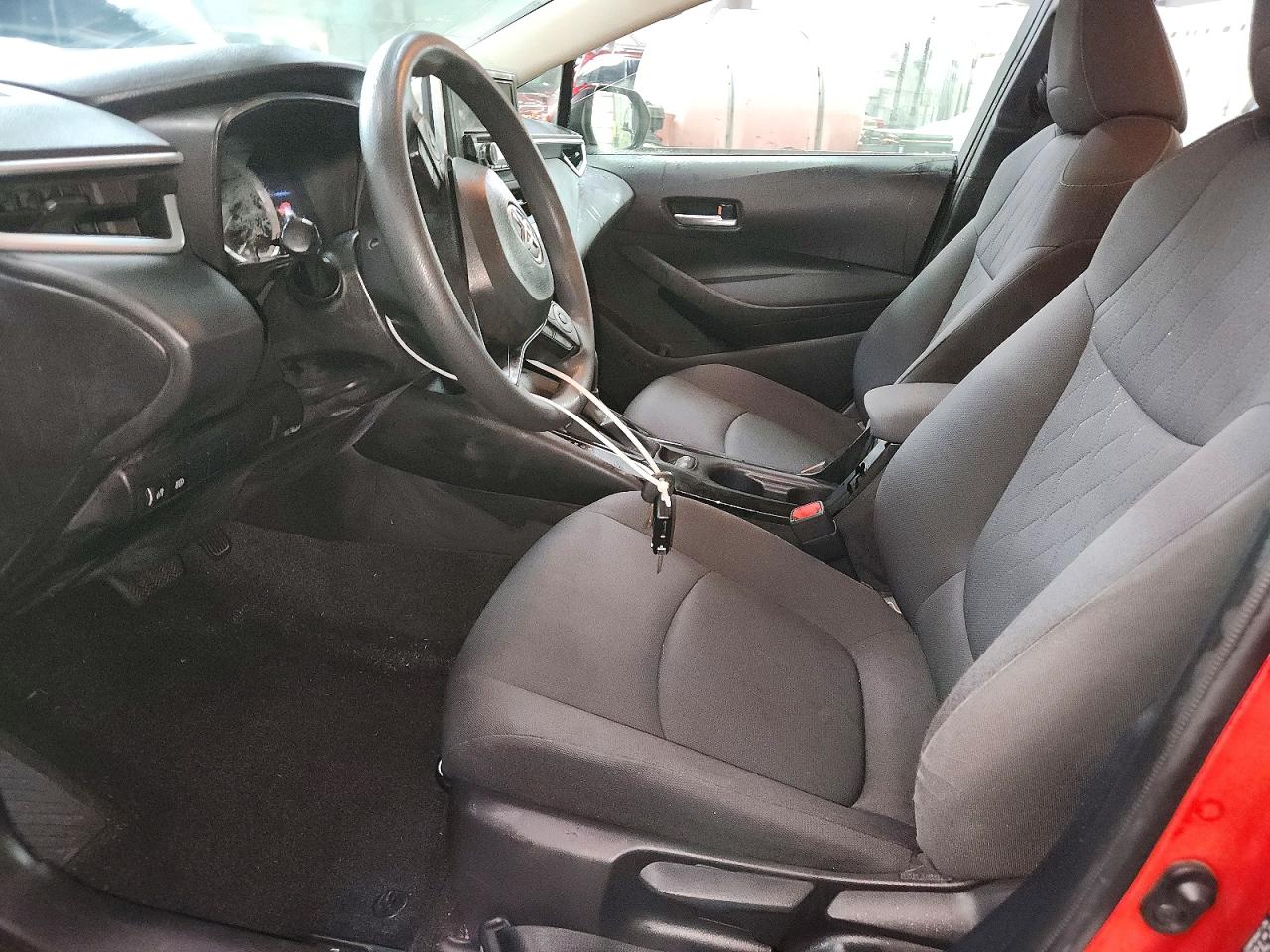 2020 TOYOTA COROLLA LE photo 7