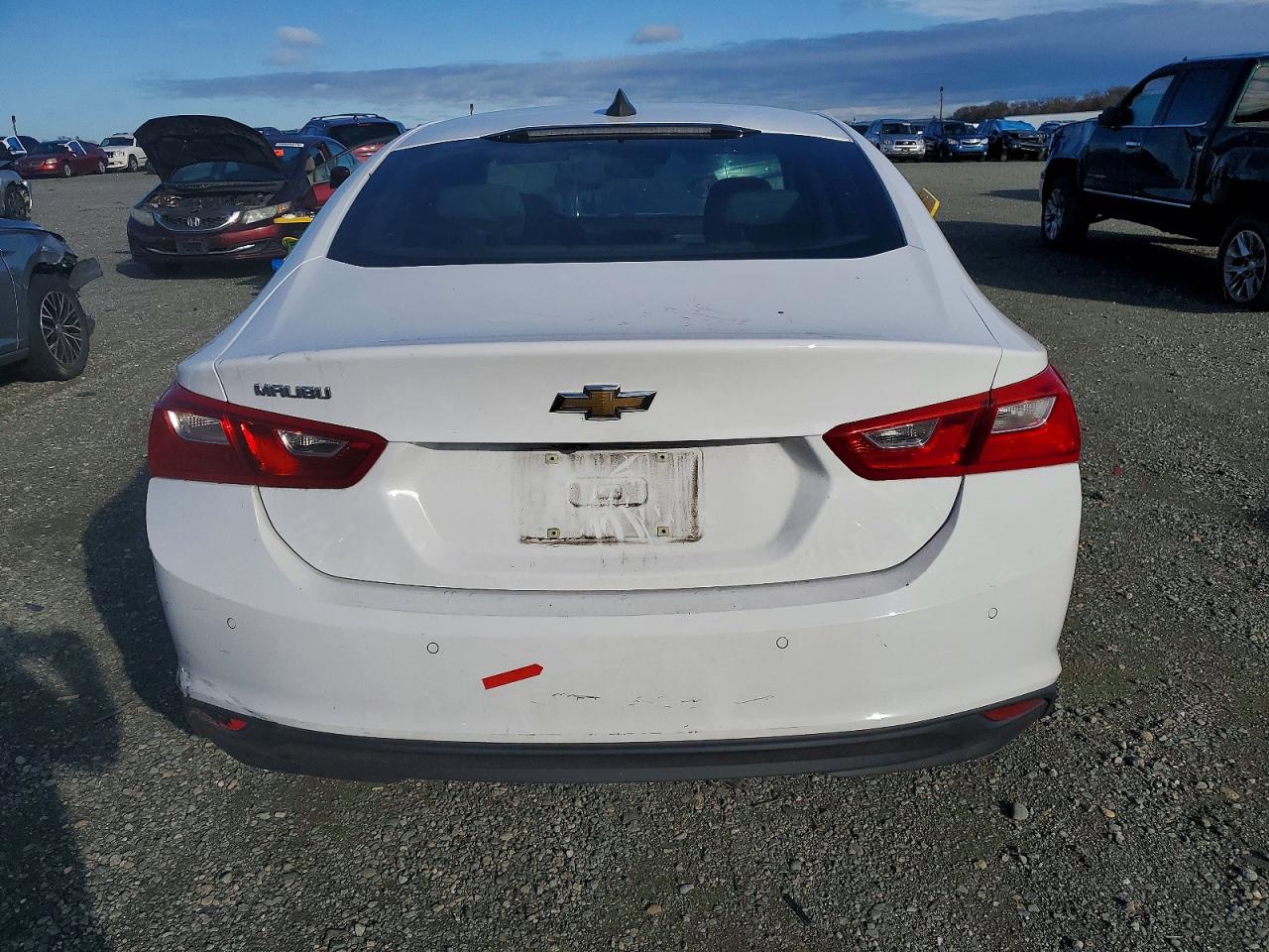 2020 CHEVROLET MALIBU LS photo 6
