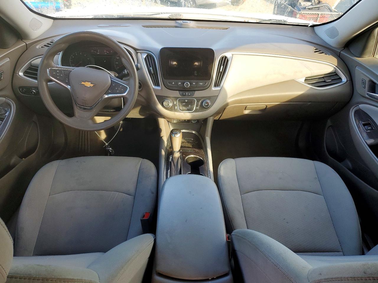 2020 CHEVROLET MALIBU LS photo 8