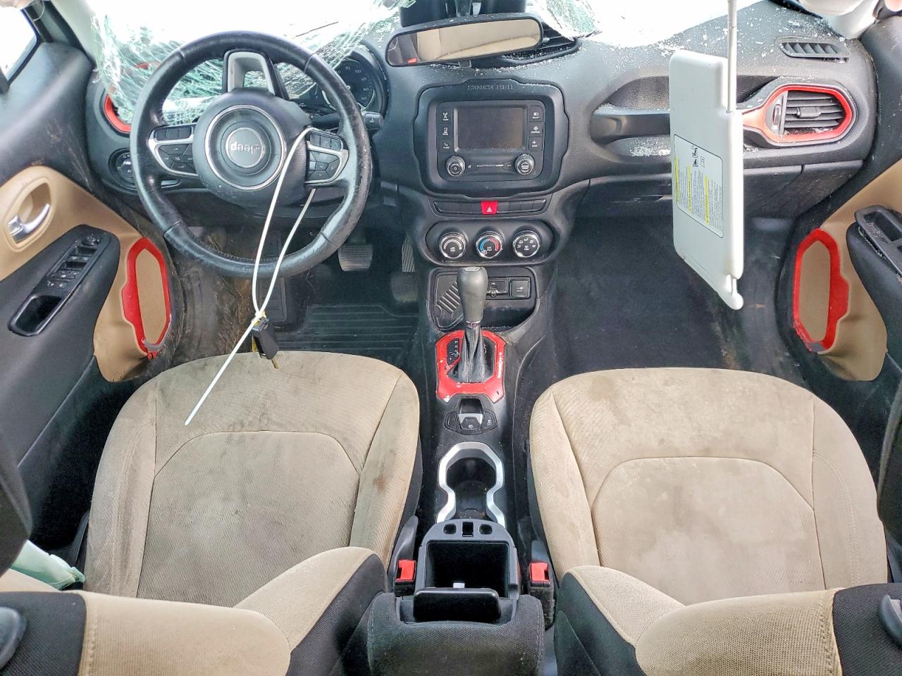 2015 JEEP RENEGADE LATITUDE photo 8