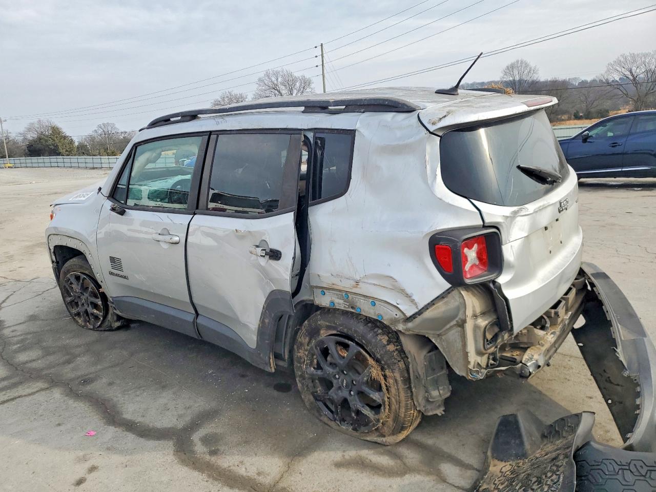 2015 JEEP RENEGADE LATITUDE photo 2