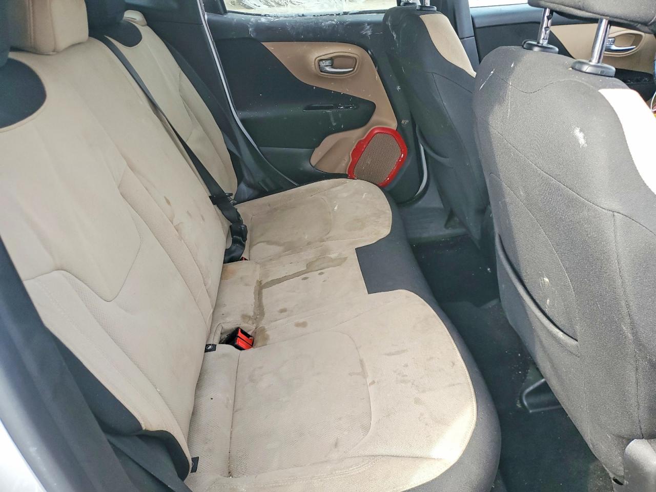 2015 JEEP RENEGADE LATITUDE photo 10