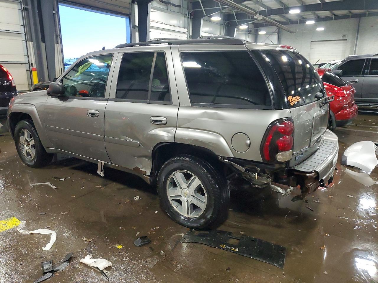2006 CHEVROLET TRAILBLAZER LS photo 2
