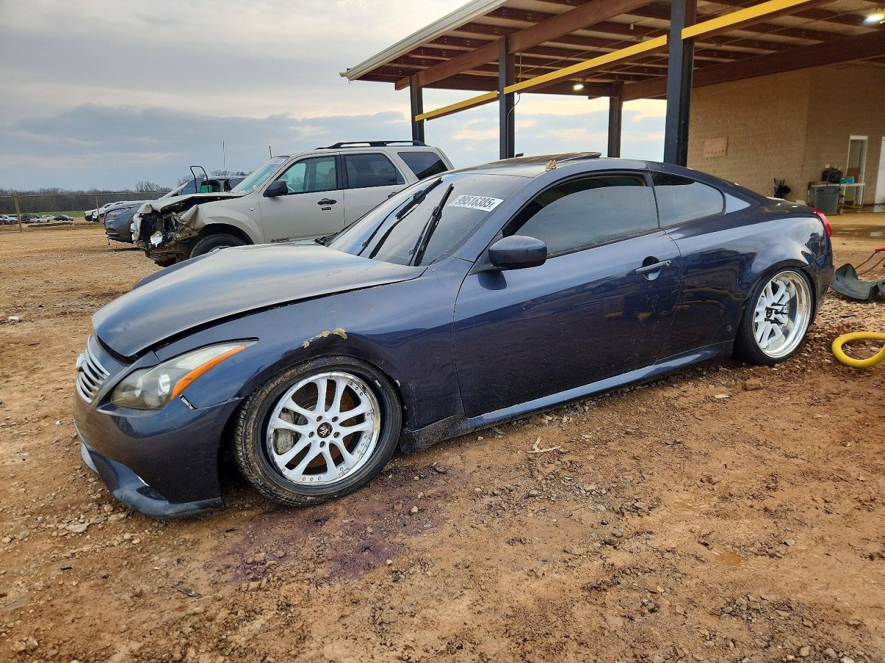 2013 INFINITI G37