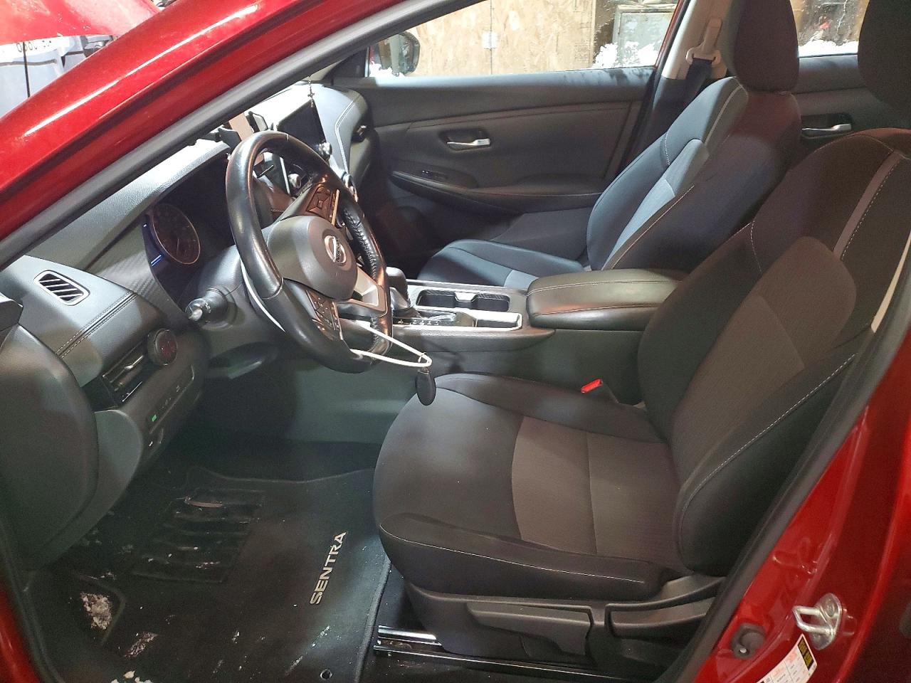 2022 NISSAN SENTRA SV photo 7