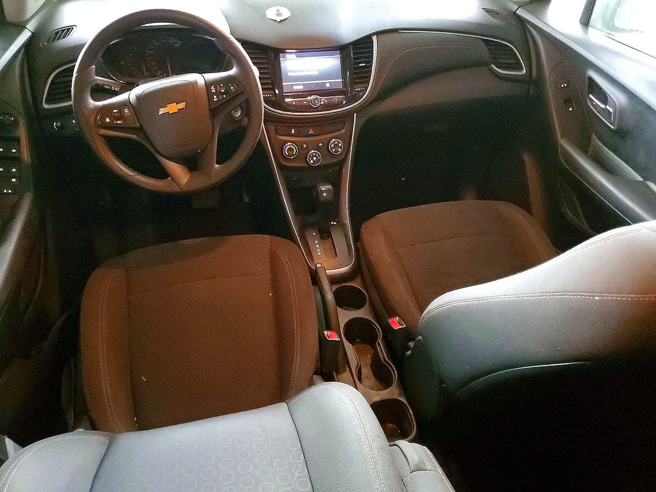 2020 CHEVROLET TRAX LS photo 8