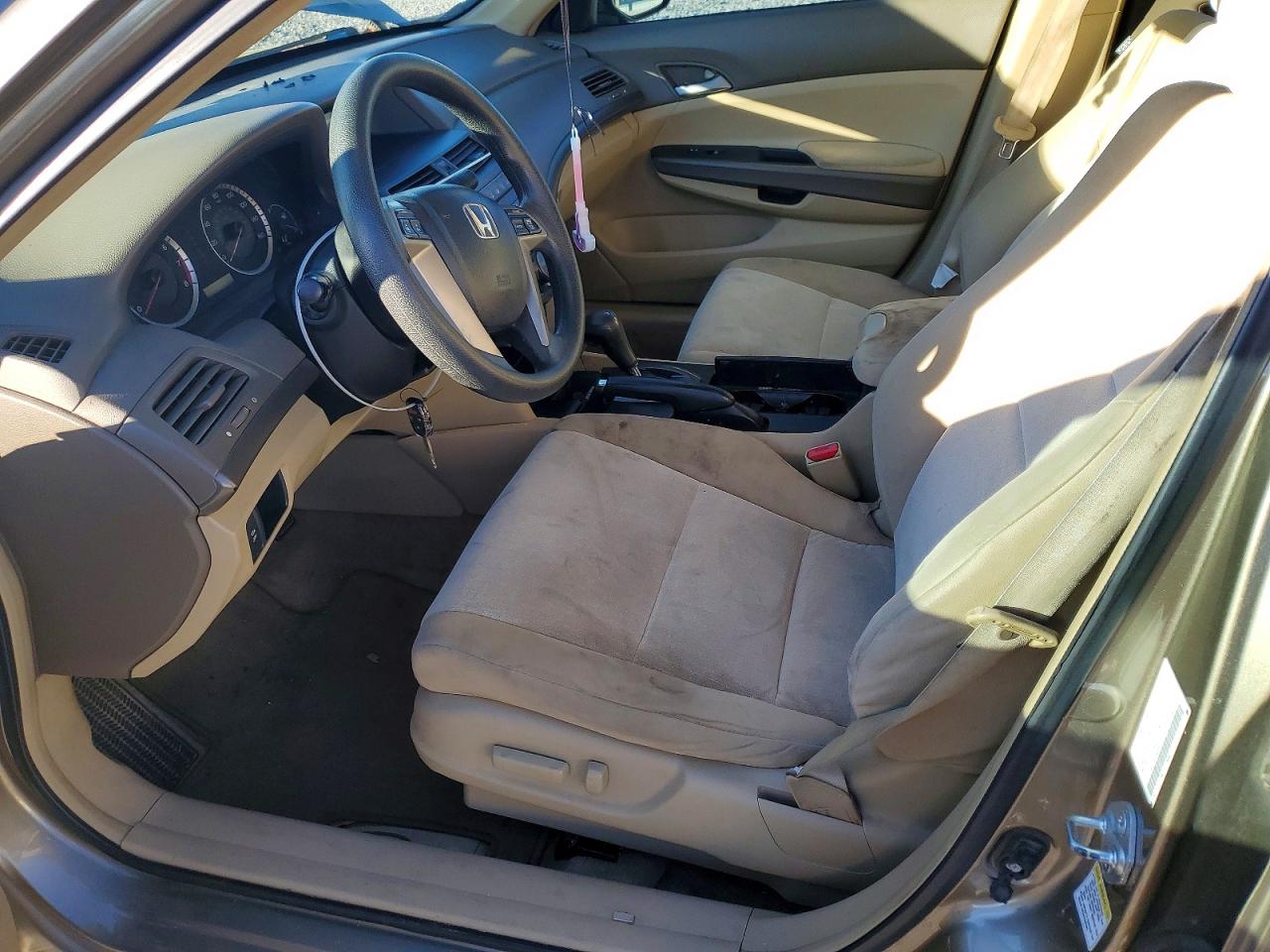 2009 HONDA ACCORD LXP photo 7