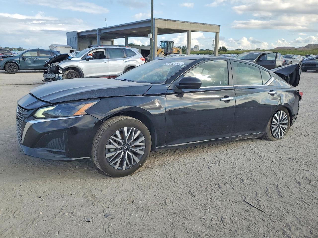 2025 NISSAN ALTIMA
