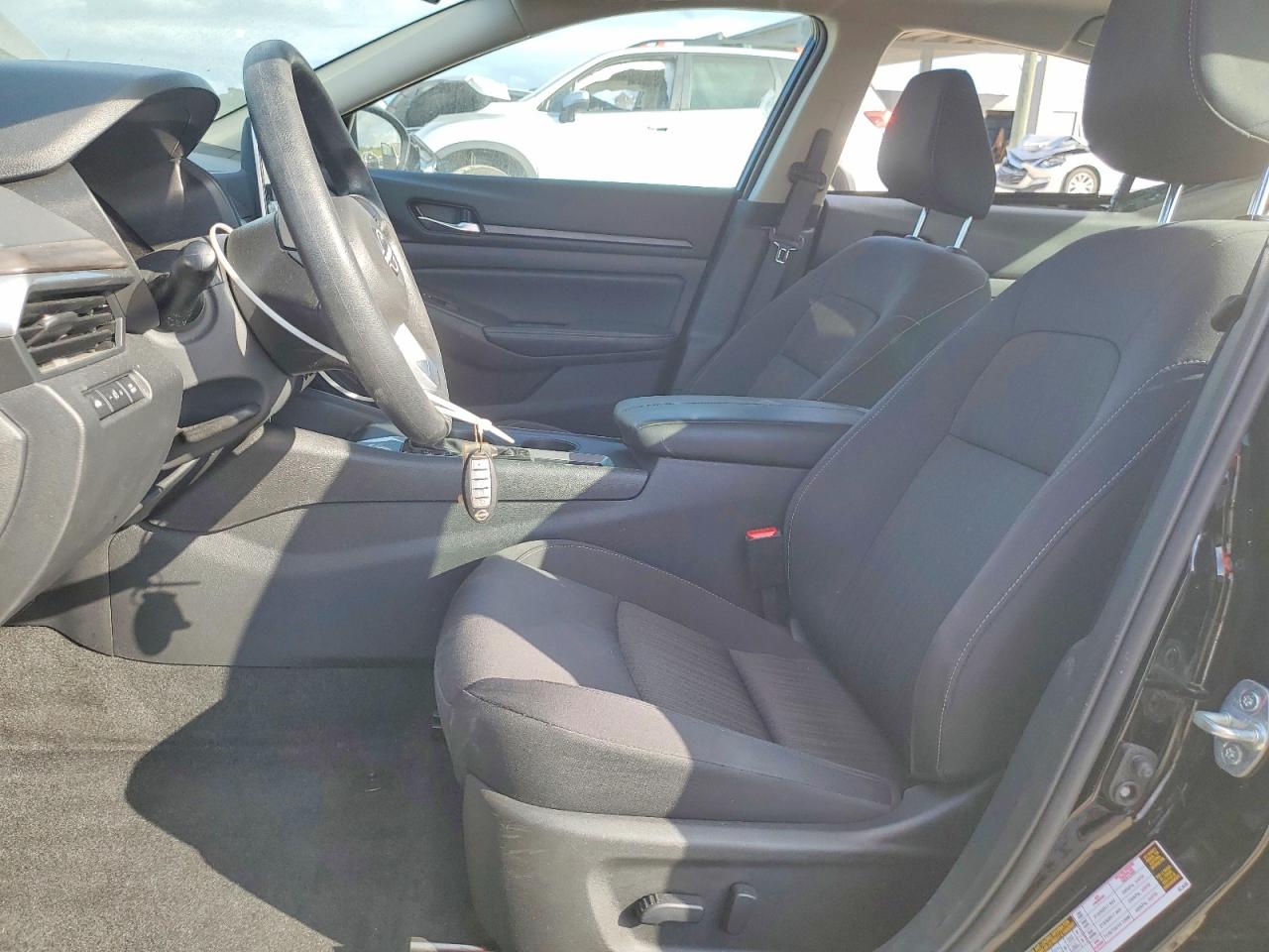 2025 NISSAN ALTIMA 2.5 SV photo 7