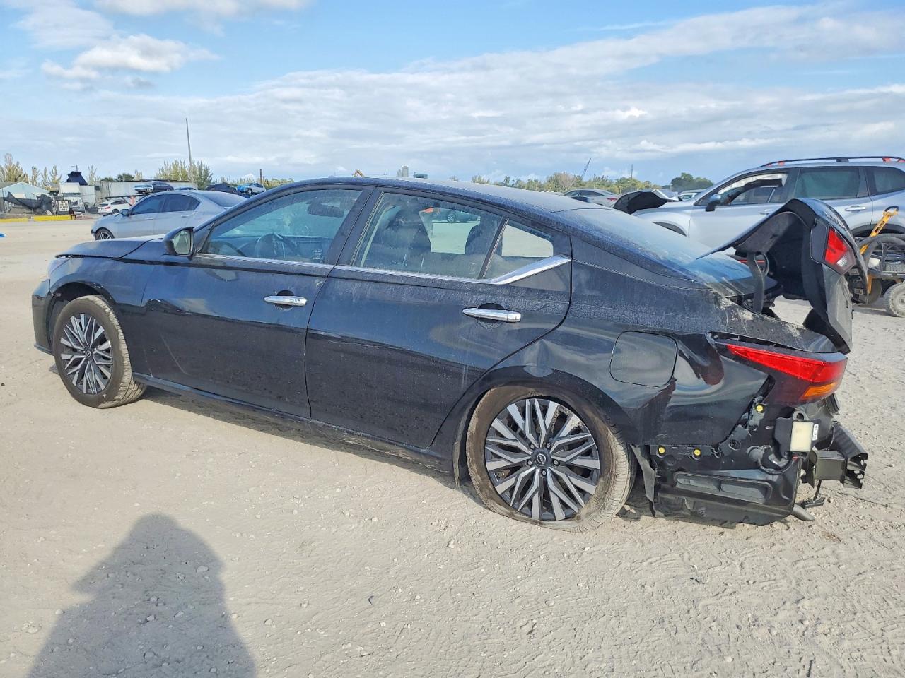 2025 NISSAN ALTIMA 2.5 SV photo 2