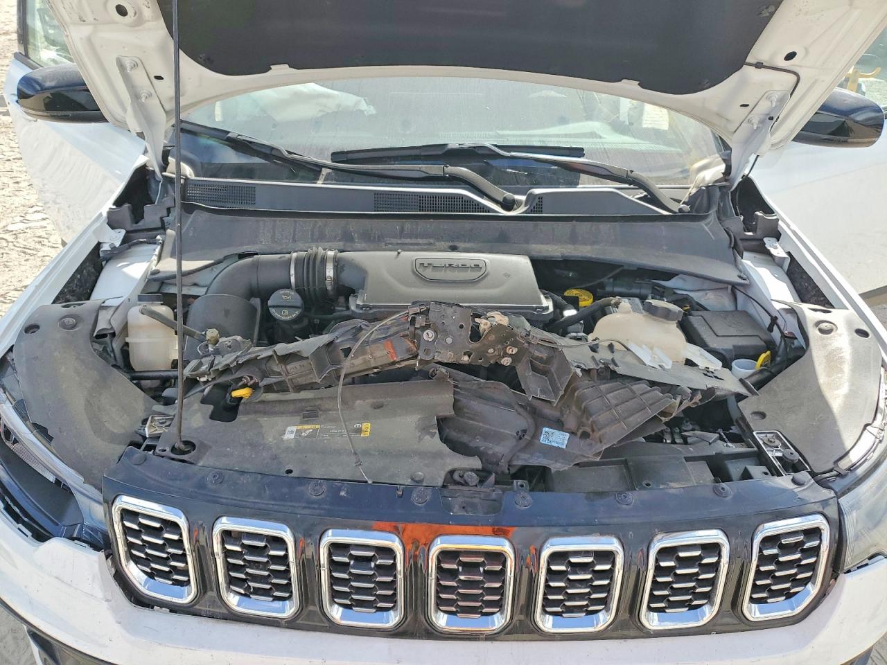 2025 JEEP COMPASS LIMITED photo 12
