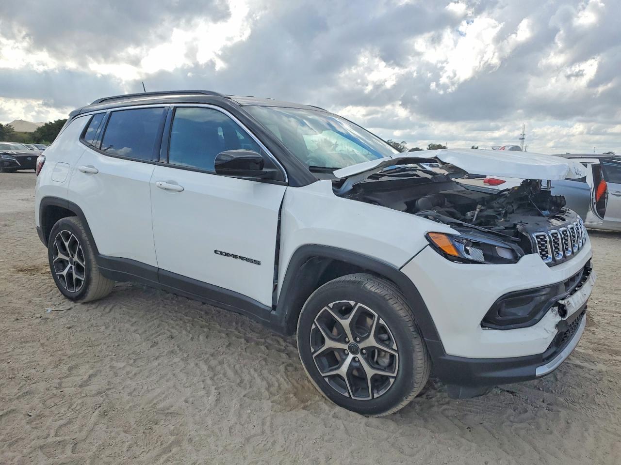 2025 JEEP COMPASS LIMITED photo 4