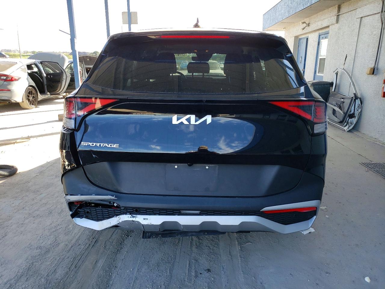 2025 KIA SPORTAGE LX photo 6
