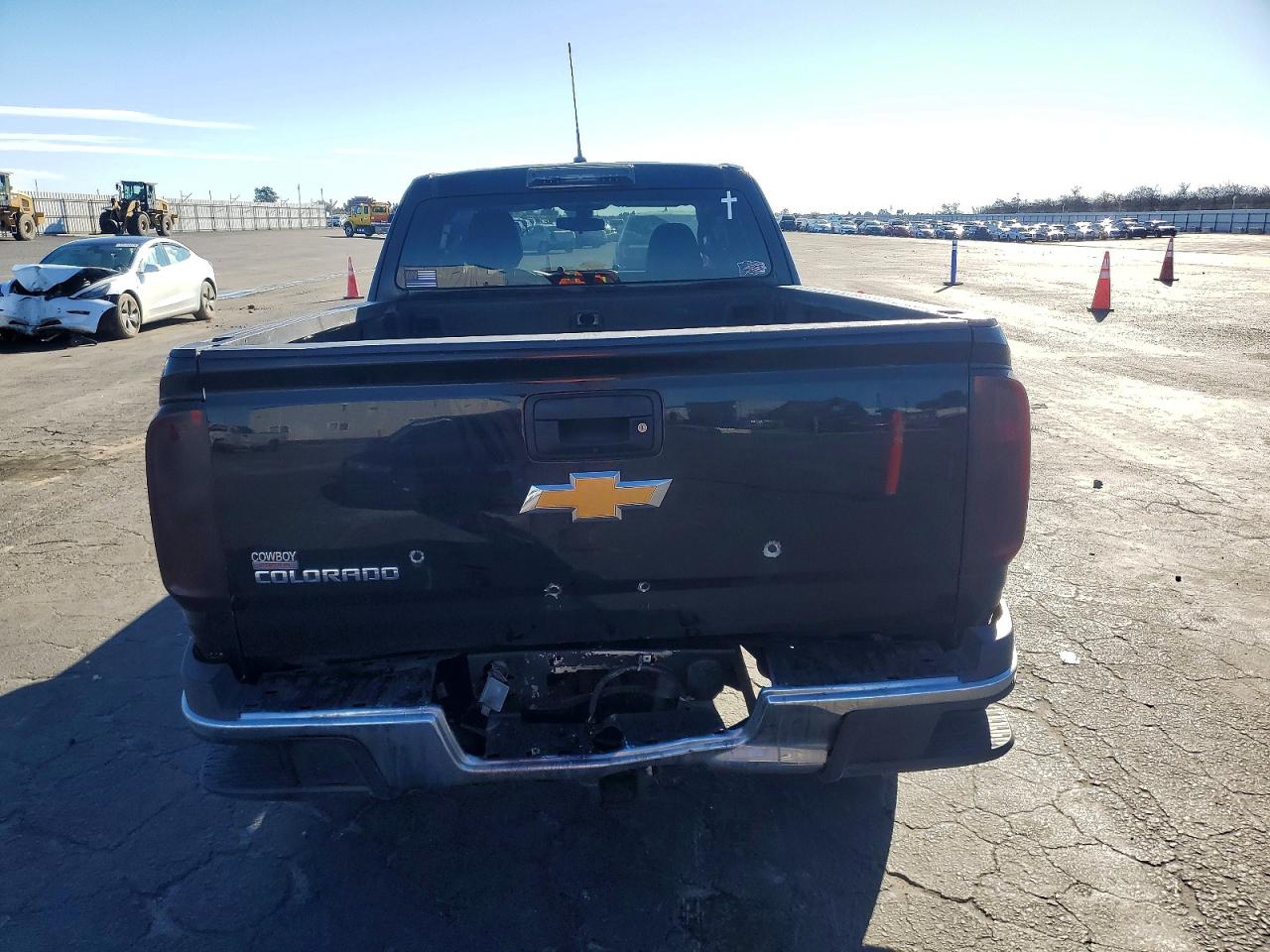 2018 CHEVROLET COLORADO photo 6