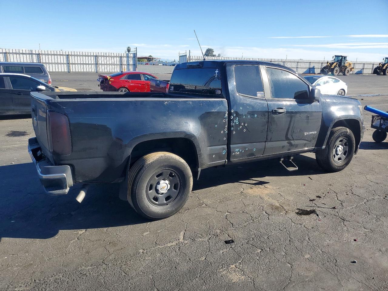2018 CHEVROLET COLORADO photo 3