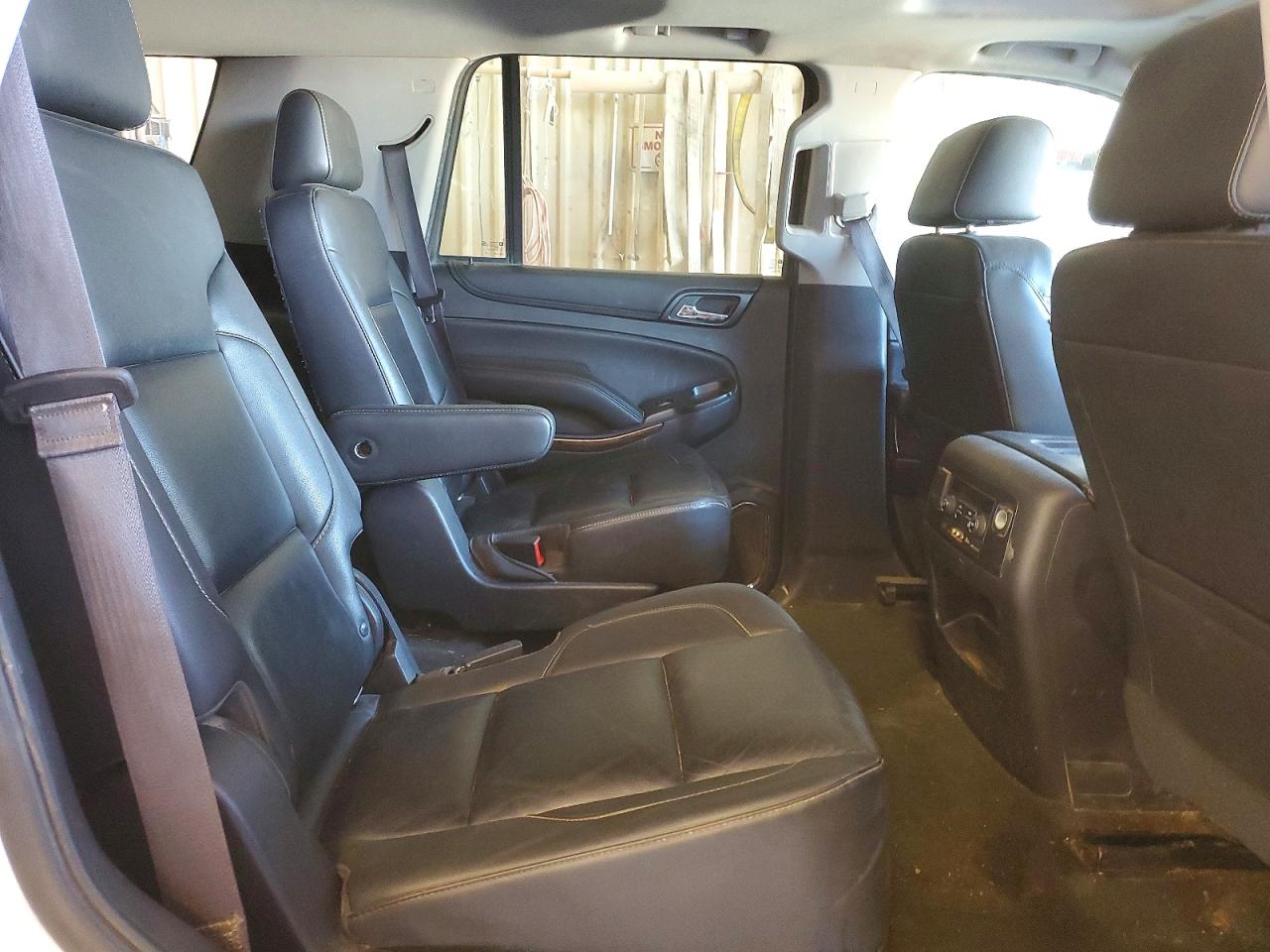 2016 CHEVROLET TAHOE C1500 LT photo 11
