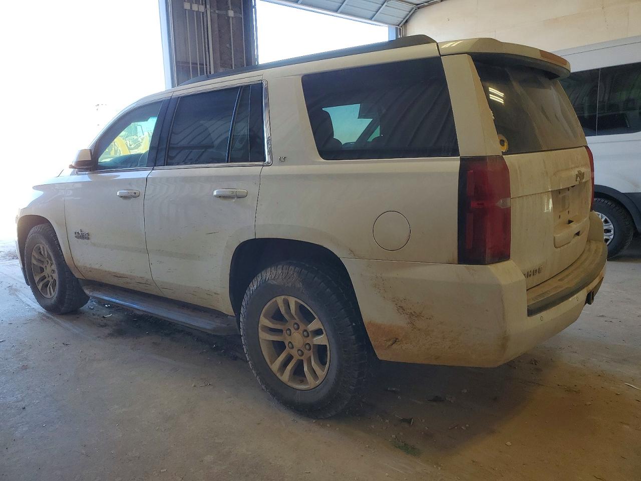 2016 CHEVROLET TAHOE C1500 LT photo 2