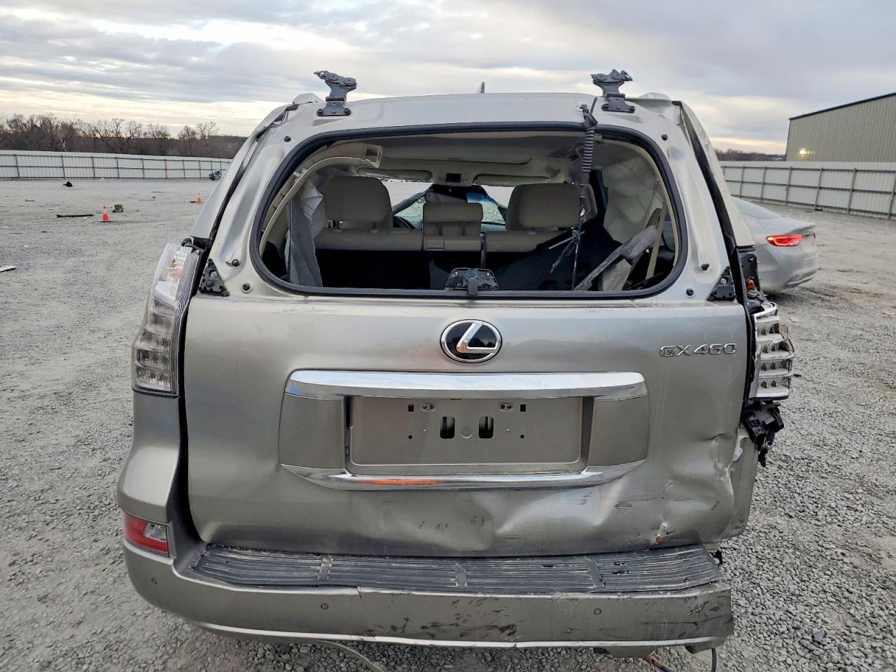 2022 LEXUS GX 460 photo 6