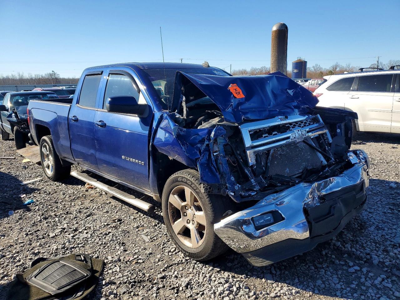 2014 CHEVROLET SILVERADO C1500 LT photo 4