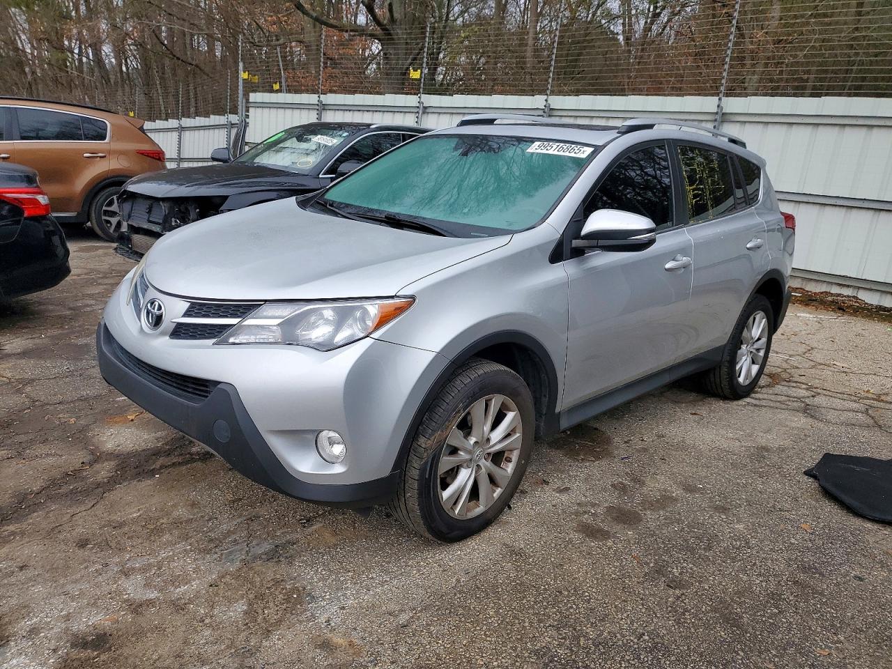 2015 TOYOTA RAV4