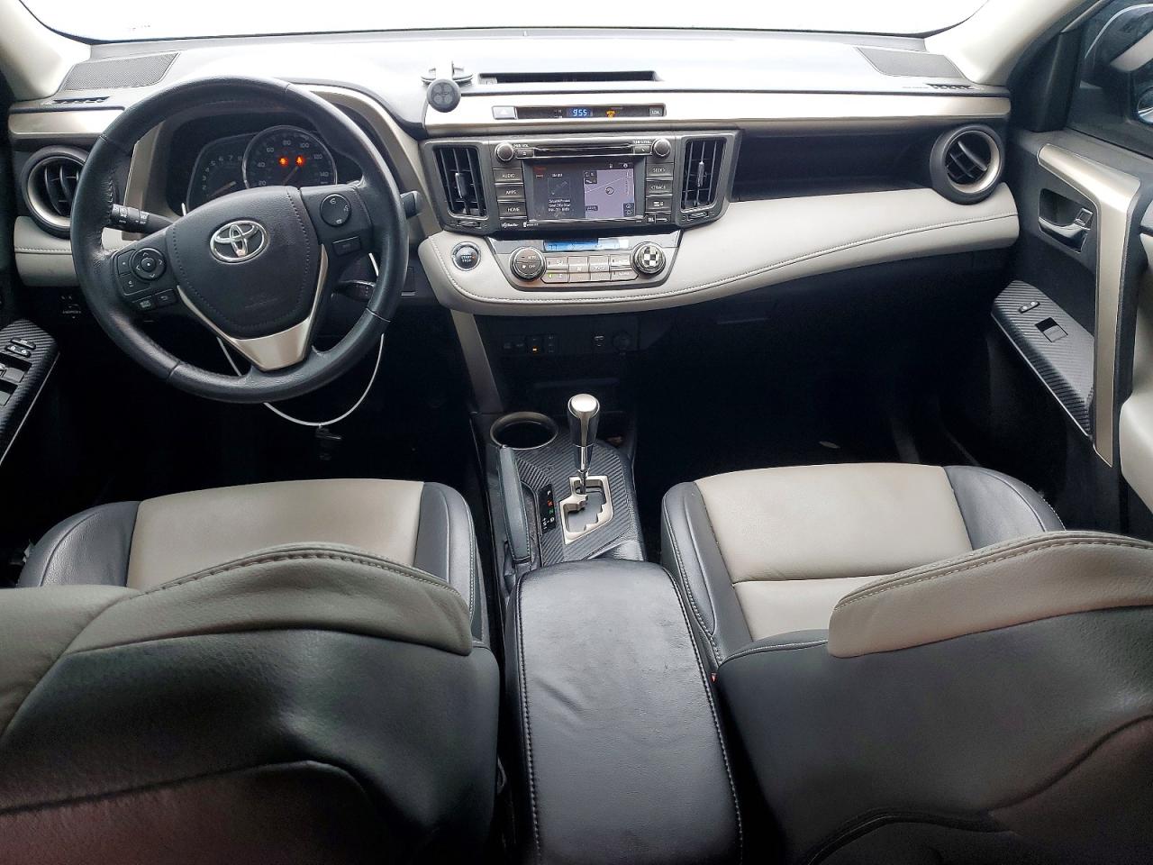 2015 TOYOTA RAV4 LIMITED photo 8