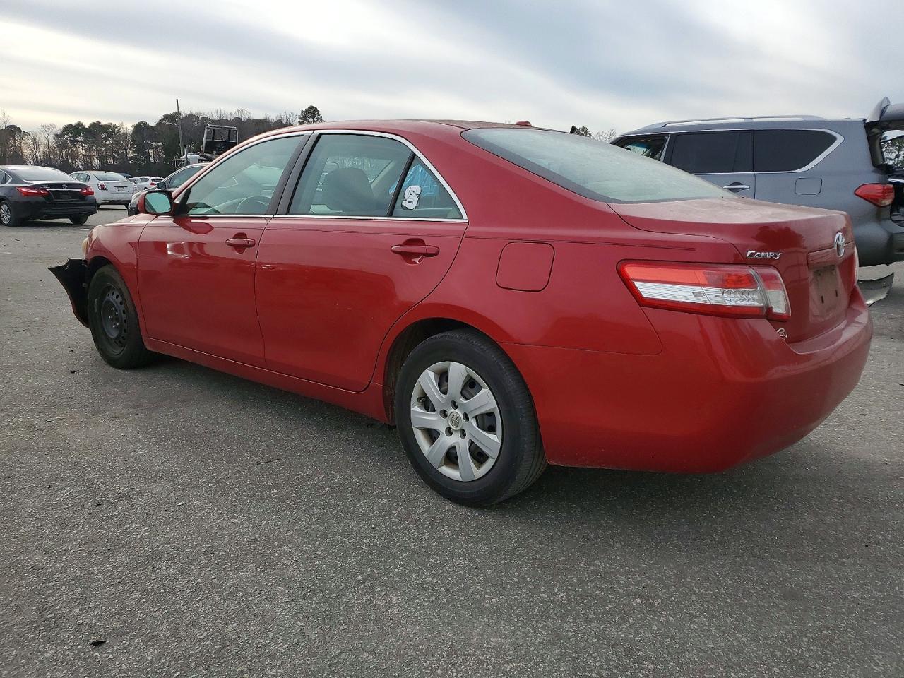 2010 TOYOTA CAMRY BASE photo 2