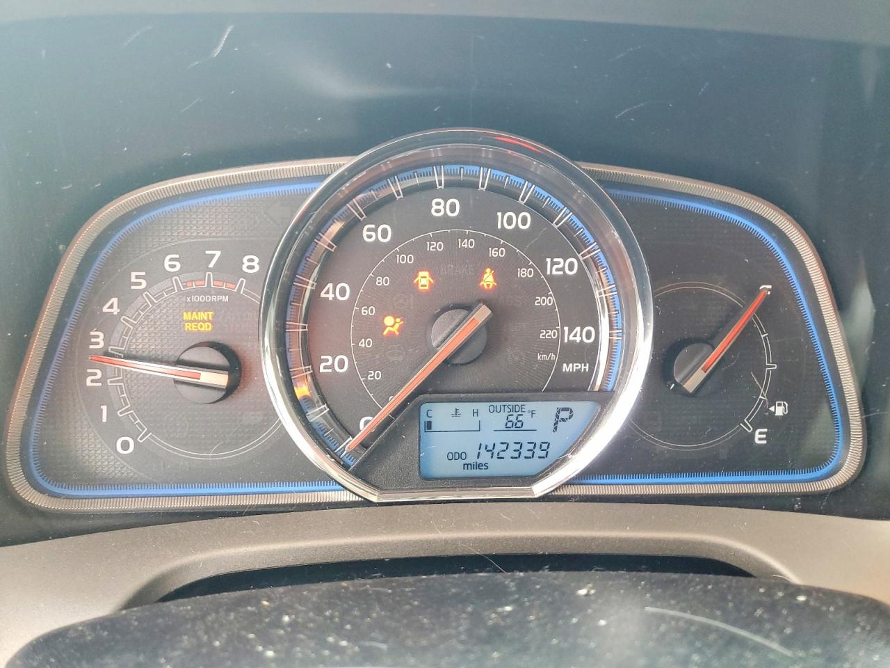 2013 TOYOTA RAV4 LIMITED photo 9