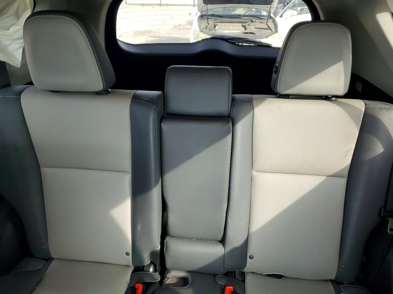 2013 TOYOTA RAV4 LIMITED photo 10