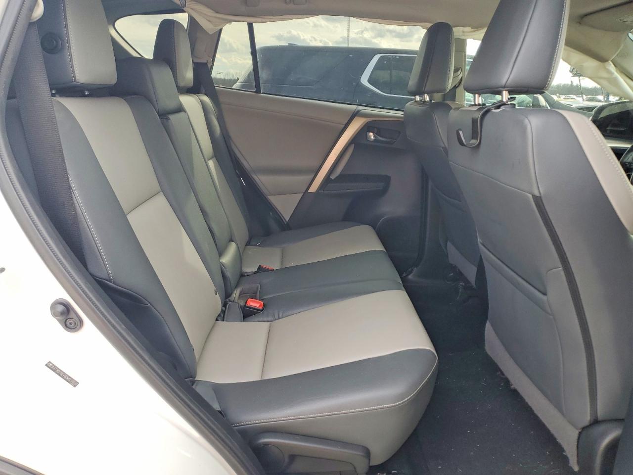 2013 TOYOTA RAV4 LIMITED photo 11