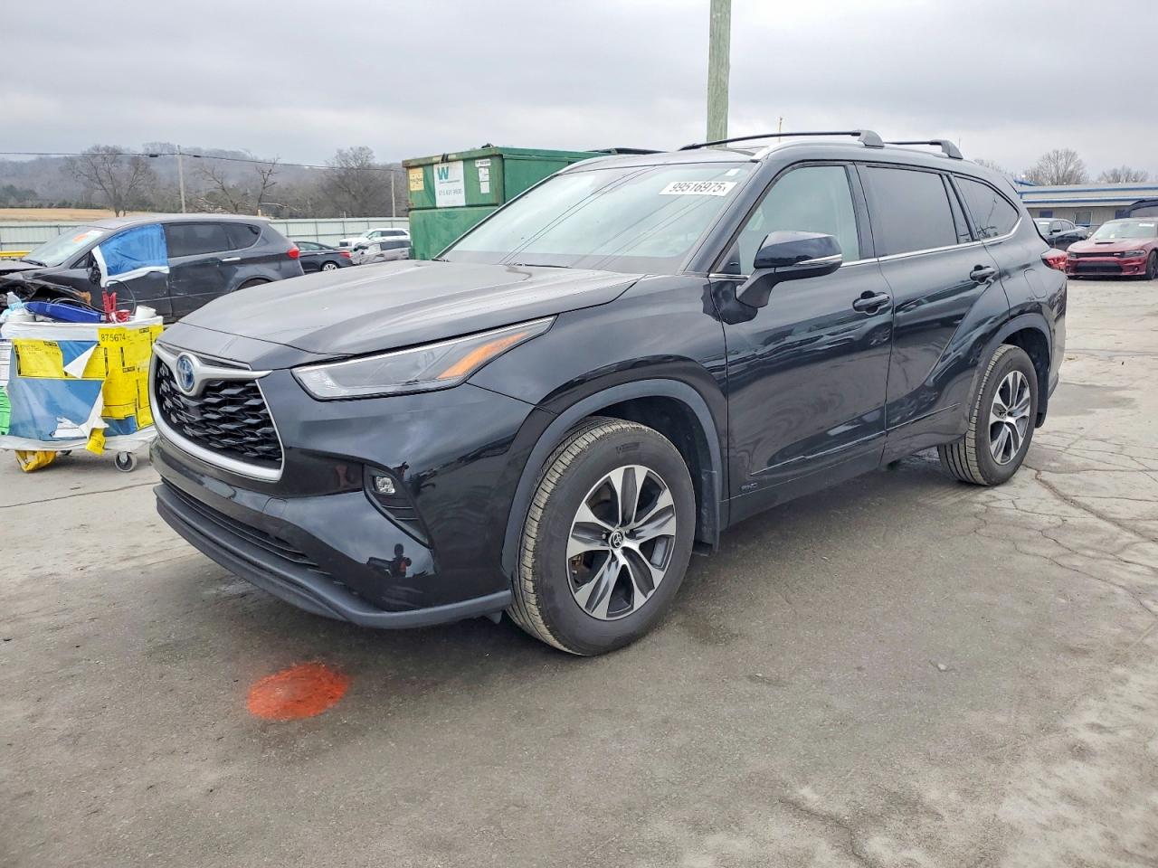 2022 TOYOTA HIGHLANDER