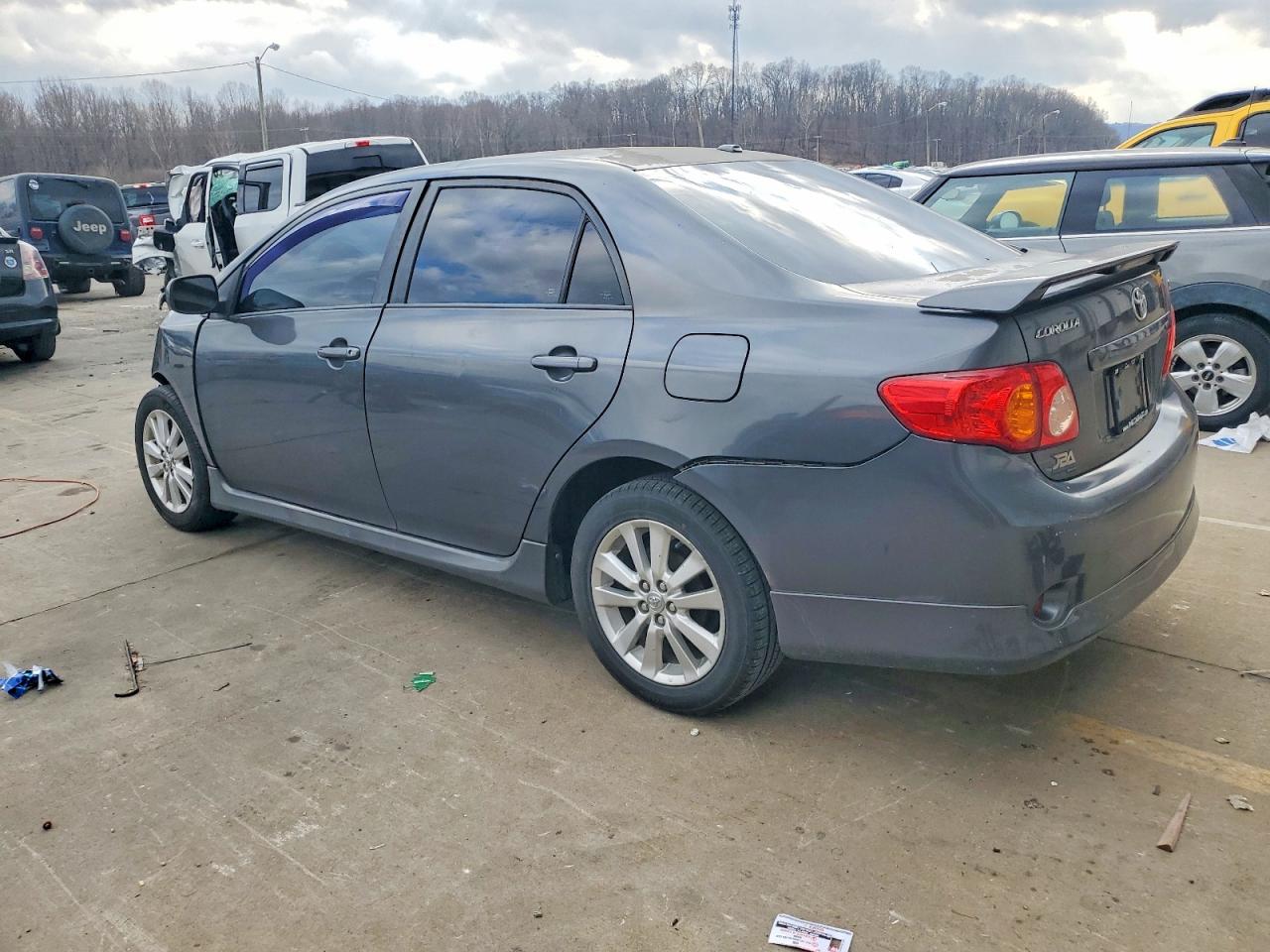 2010 TOYOTA COROLLA BASE photo 2
