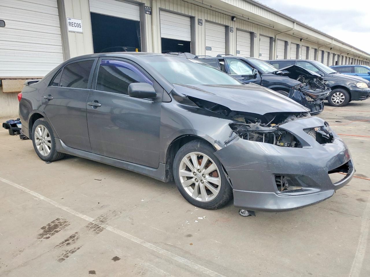 2010 TOYOTA COROLLA BASE photo 4