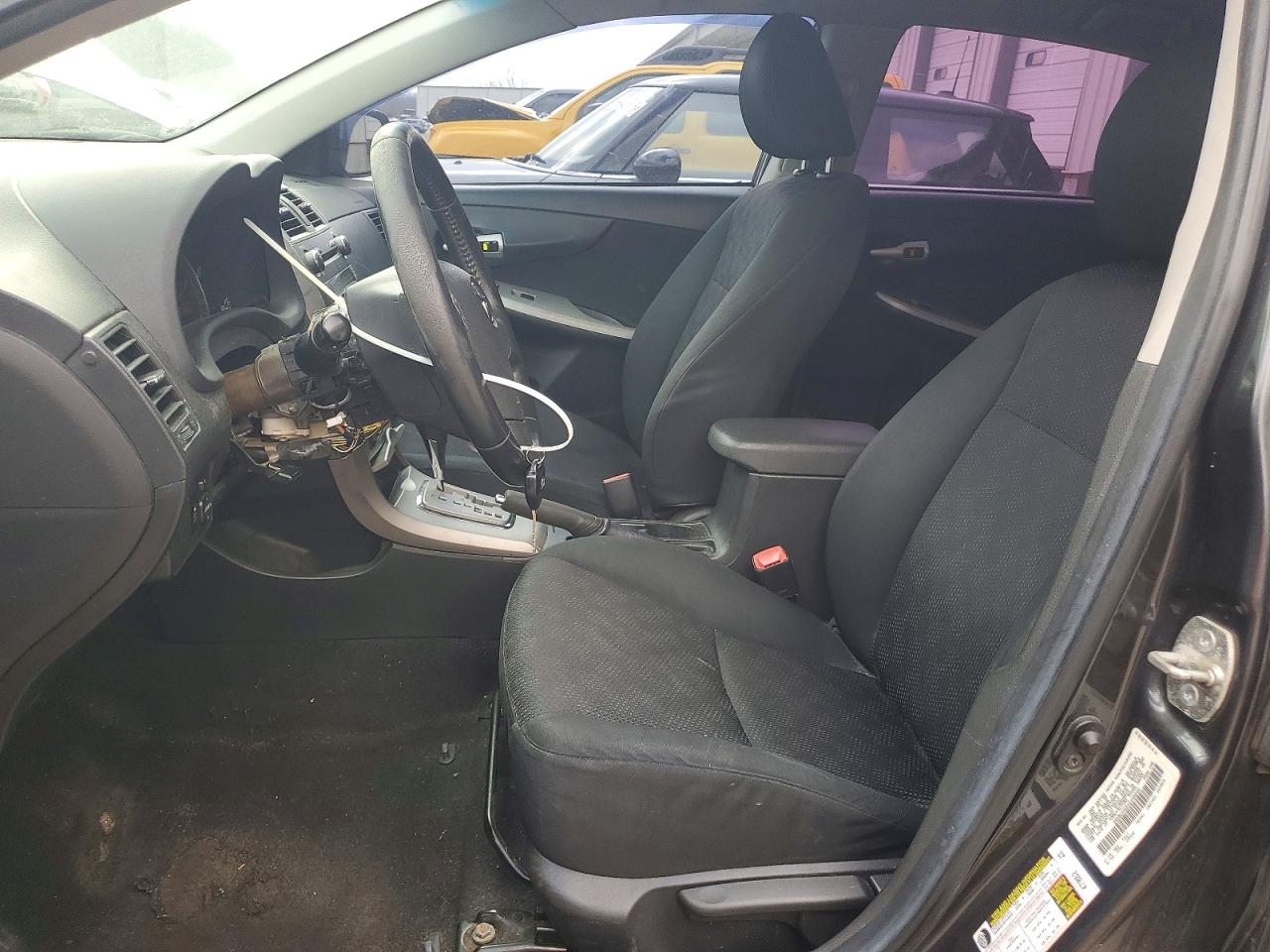 2010 TOYOTA COROLLA BASE photo 7