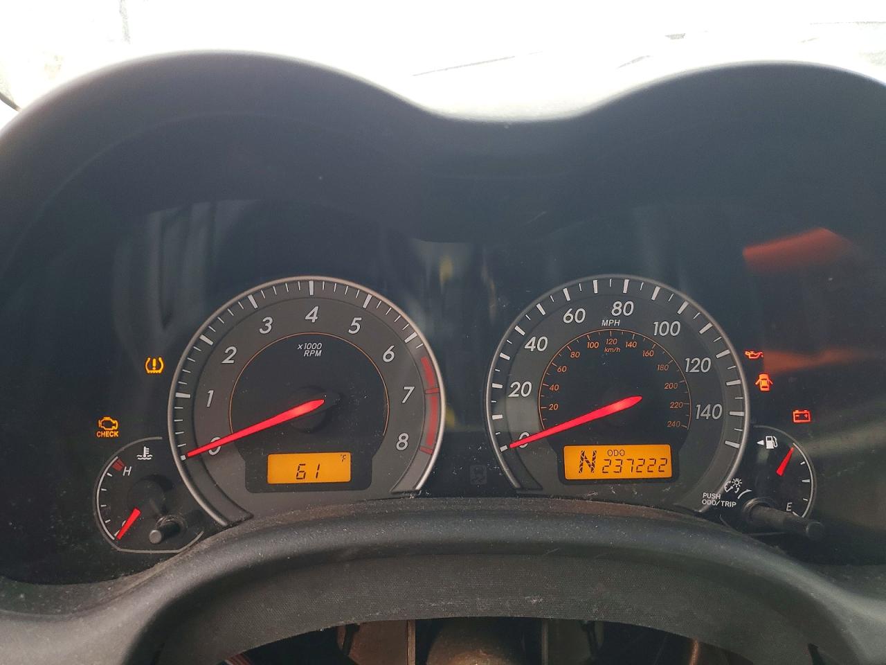 2010 TOYOTA COROLLA BASE photo 9