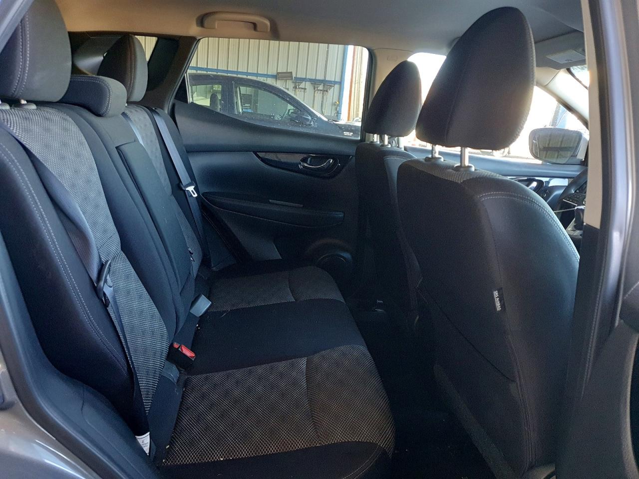 2019 NISSAN ROGUE SPORT S photo 10