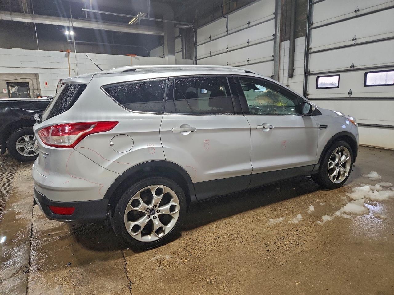 2015 FORD ESCAPE TITANIUM photo 3